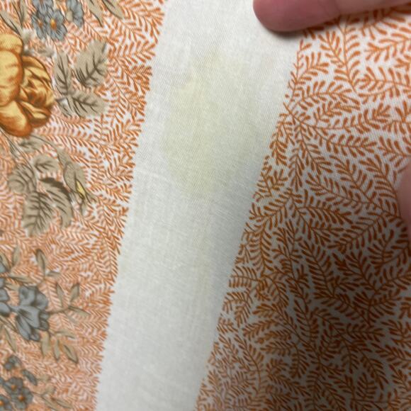 Vintage 50s 60s Floral Rectangular Tablecloth Orange White Yellow MCM 55 x 72 - Picture 3 of 9